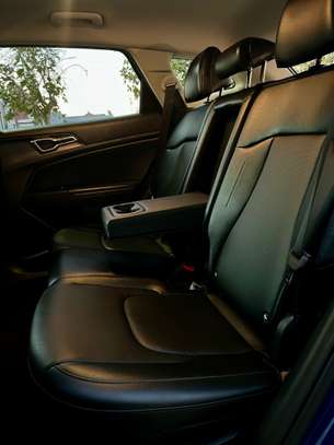 KIA SPORTAGE 2023 image 4