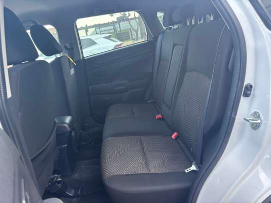 Mitsubishi rvr 2016 image 13