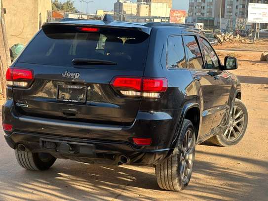 jeep grand cherokee diesel image 10