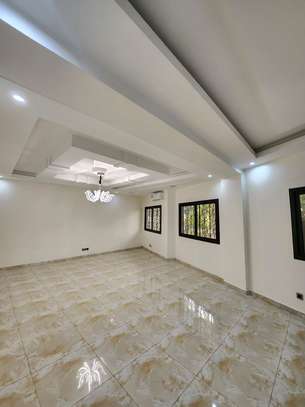 Appartement duplex f4 à Mermoz image 2