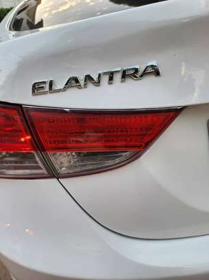 Hyundai Elantra 2013 image 6