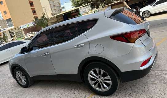 Hyundai santafe 2016 image 12