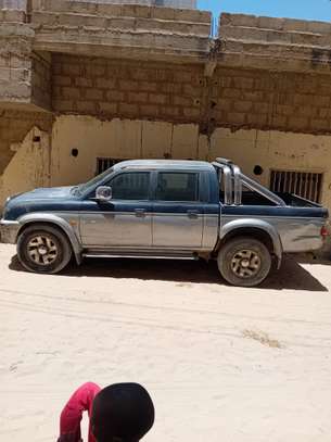Mitsubishi L200 2007 image 2