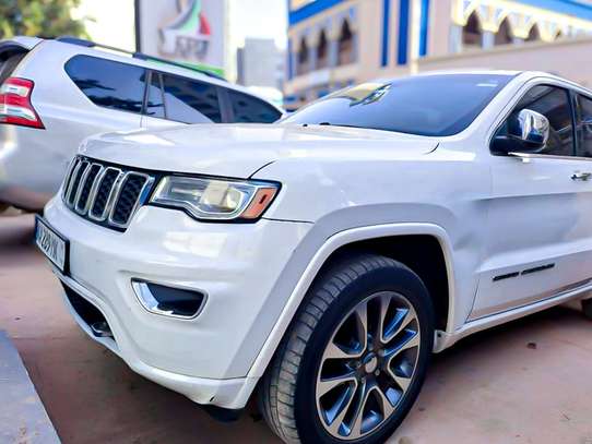 JEEP GRAND CHEROKEE image 1