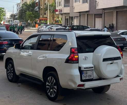 TOYOTA PRADO GXR  LAND CRUISER Année :2022 image 9