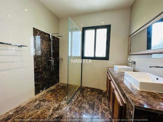 Appartements vides à louer aux Almadies image 6