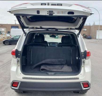 TOYOTA HYLANDER 7 places full options image 15