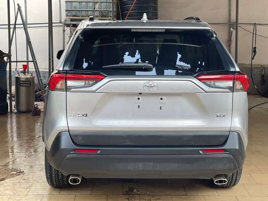 Toyota Rav42021 image 8