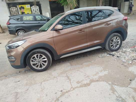 Hyundai Tucson image 7