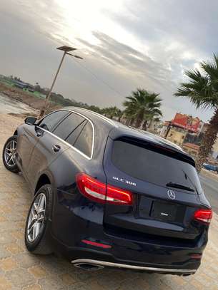 MERCEDES GLC 300 2017 image 2