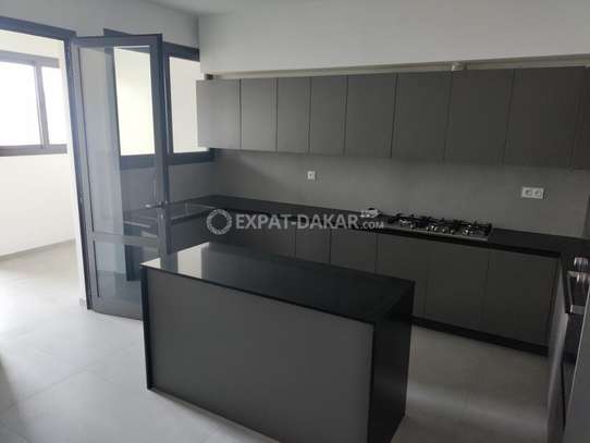 Magnifique duplex à louer aux Almadies image 1
