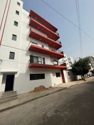 Appartement spacieux rue 10 image 6