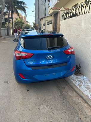 Hyundai elantra Gt 2017 image 5