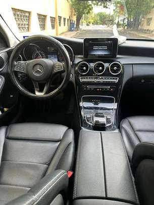 Mercedes c300 2016 image 4