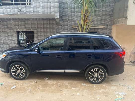 MITSUBISHI image 4