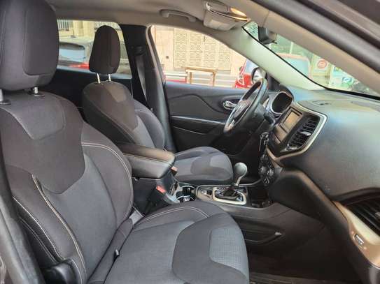 Jeep Cherokee 2016 image 7