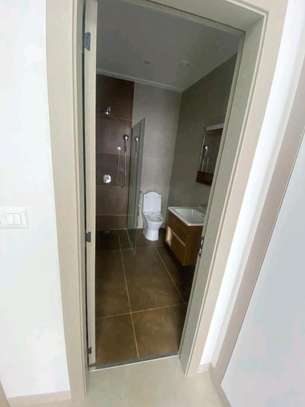 Superbe appartement  au Point E image 9