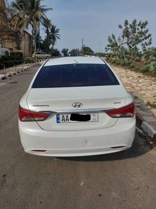HYUNDAI SONATA image 4