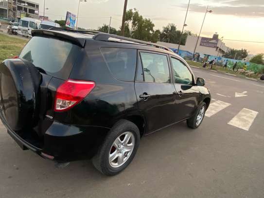 TOYOTA RAV4 2010 image 6