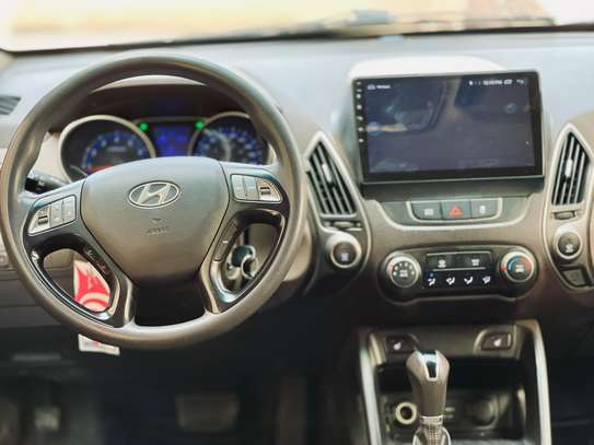 *Hyundai Tucson* Année 2015 image 13