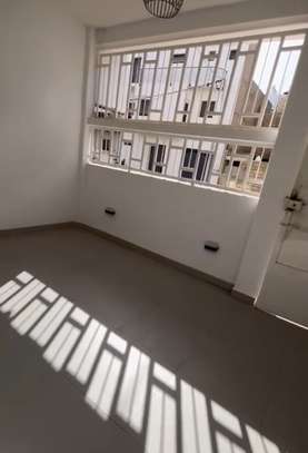 Duplex tout neuf mamelles cité Touba Renaissance image 12