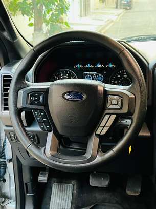 Ford F150 image 6