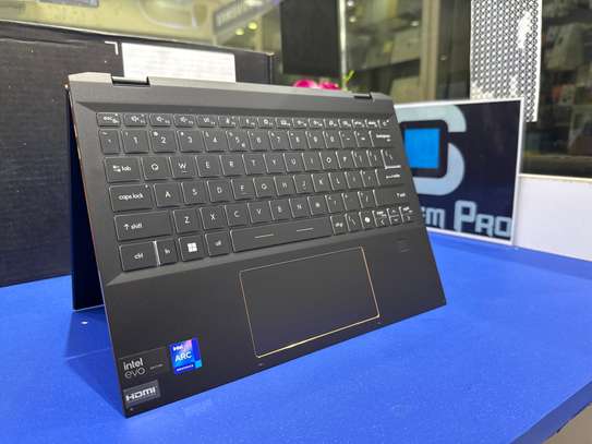 MSI E13 Ultra 7 16Go 1To x360 scellé 2025 image 9