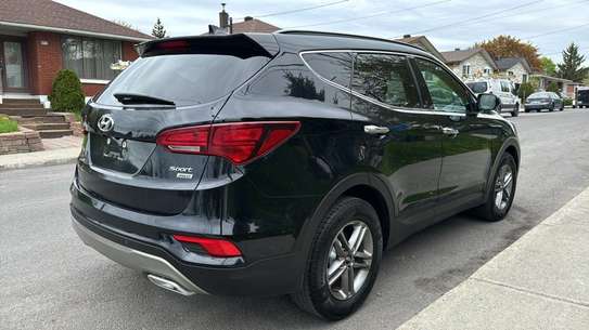 Hyundai santa fe image 4