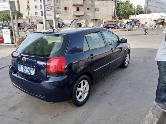Toyota Corolla essence  2006 image 2