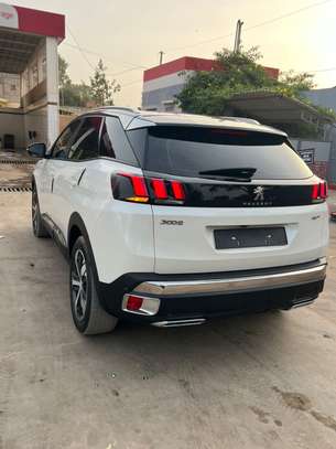 Peugeot 3008 image 4