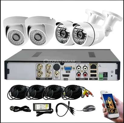 Kit camera de surveillance disponible image 1