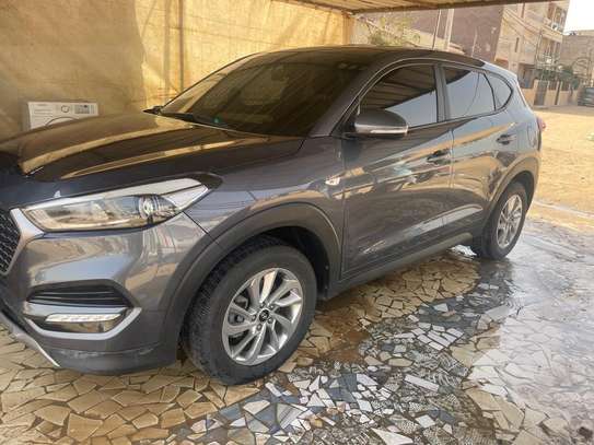 HYUNDAI TUCSON 2018 image 2