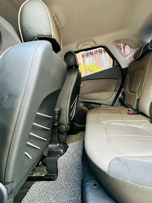 Renault QM3 2016 image 12