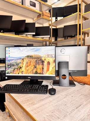 ORDINATEUR DE BUREAU ALL IN ONE DELL 24 POUCES TACTIL / i5 image 2