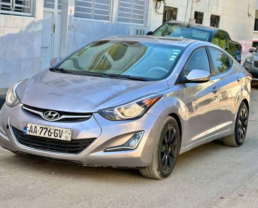 Elintra année 2012 image 15