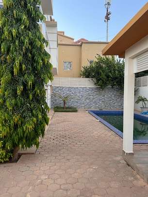 VILLAS MEUBLÉ À THIES image 6