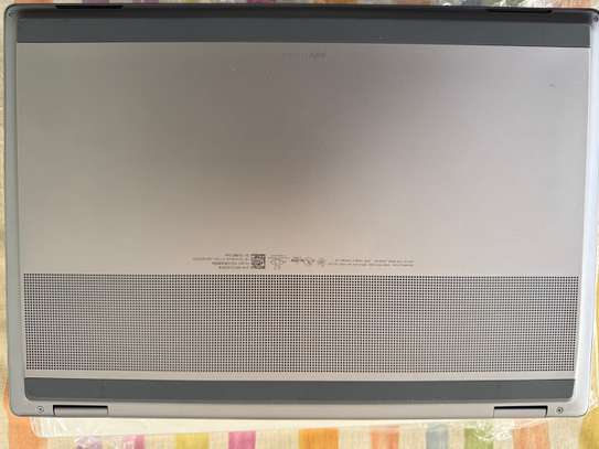 Hp Omnibook X-flip laptopAI image 3
