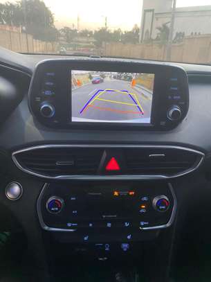 Hyundai Santa Fe LIMITED 2019 image 12