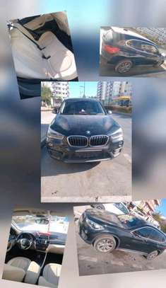 BMW X1 - Venant de Dubaï - déjà dédouanée image 1