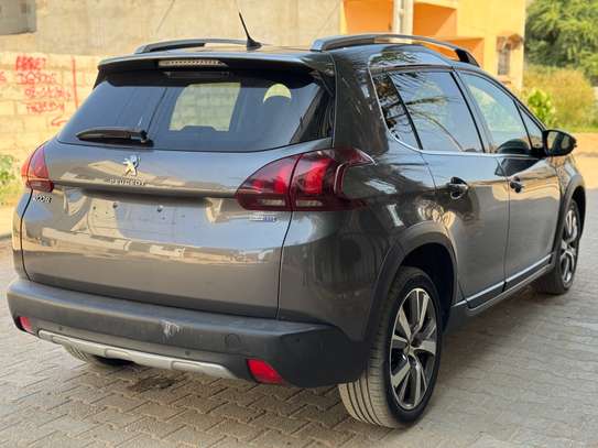 Peugeot 2008  2016 image 6