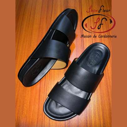 Chaussure sandale à semelle orthopédique en cuir image 3