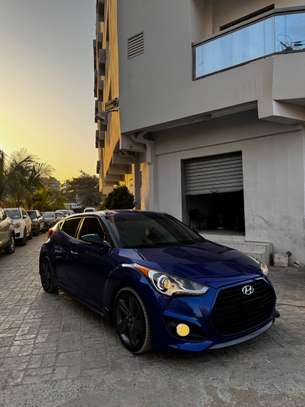 Hyundai veloster image 3