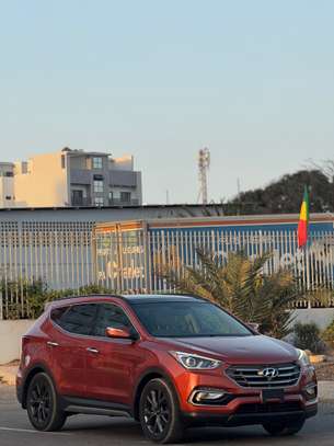 Hyundai Santa Fe 2017 Ultimate image 2