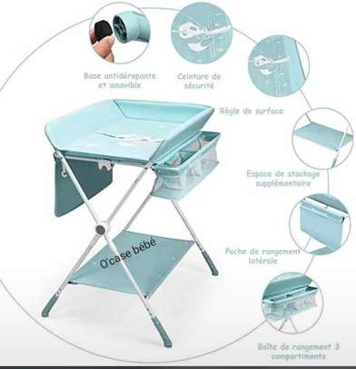Table à langer pliable avec roue de ceinture image 2