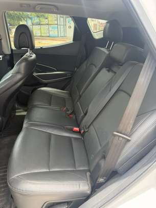 HYUNDAI SANTA FE 2017 image 2