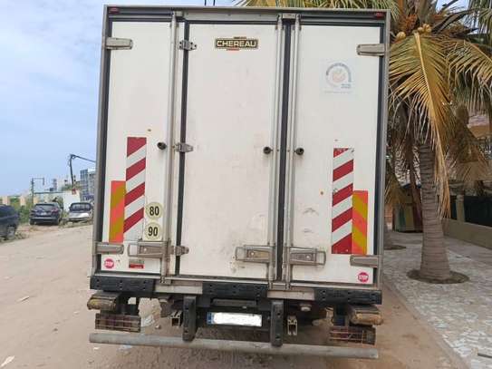 Camion frigorifique image 3