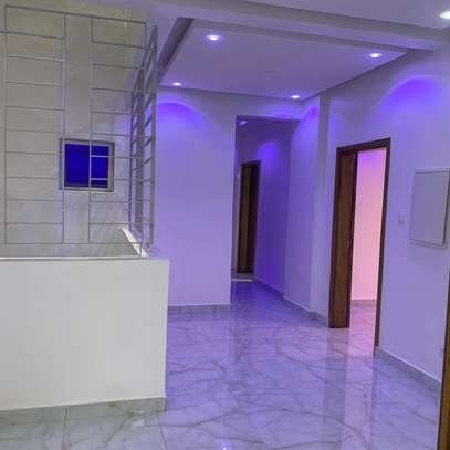 Bel Appartement F4 a louer au Point E image 15