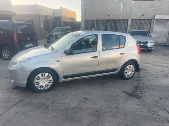 Dacia sanedero 2011 image 3