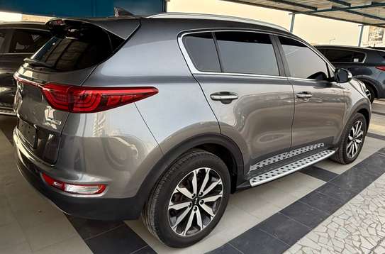 Kia Sportage grise 2017 image 2