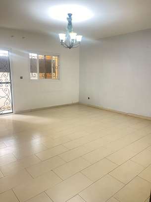 Appartements à louer de 2 chambres image 2
